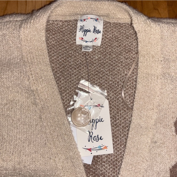 Hippie Rose Beige Oversized Cardigan with Adorable Bear Design XL - Picture 4 of 8